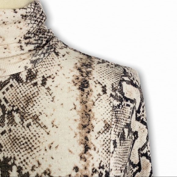 GENERATION LOVE SnakeSkin Mock Neck Bodycon Maxi - Picture 13 of 14